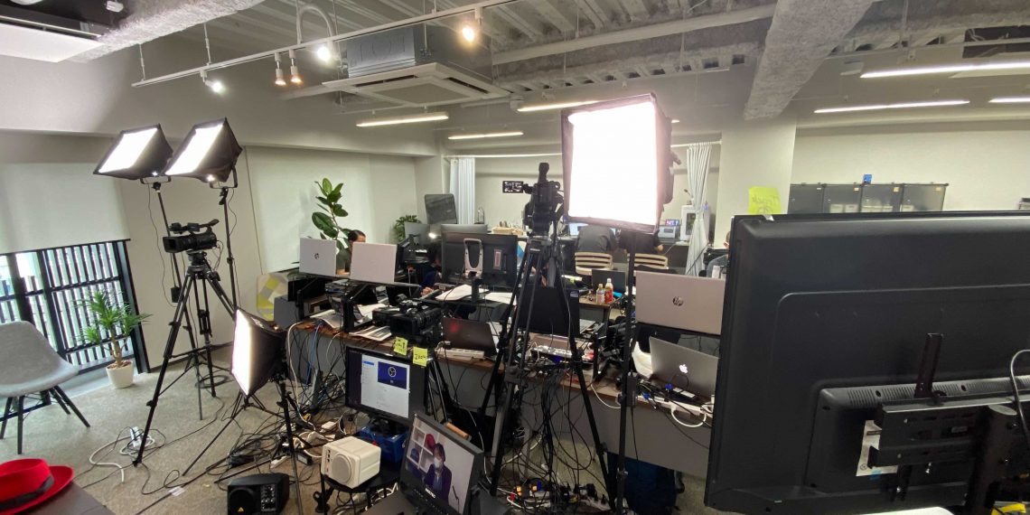 Online Event with EventHub